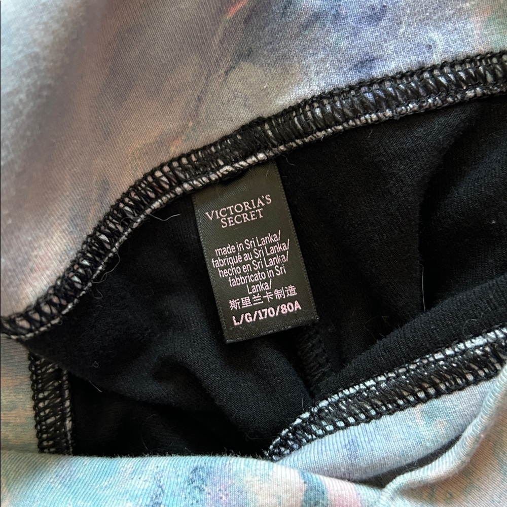 Victoria's Secret Black Leggings with Tie-Dye Detail - Picture 4 of 4